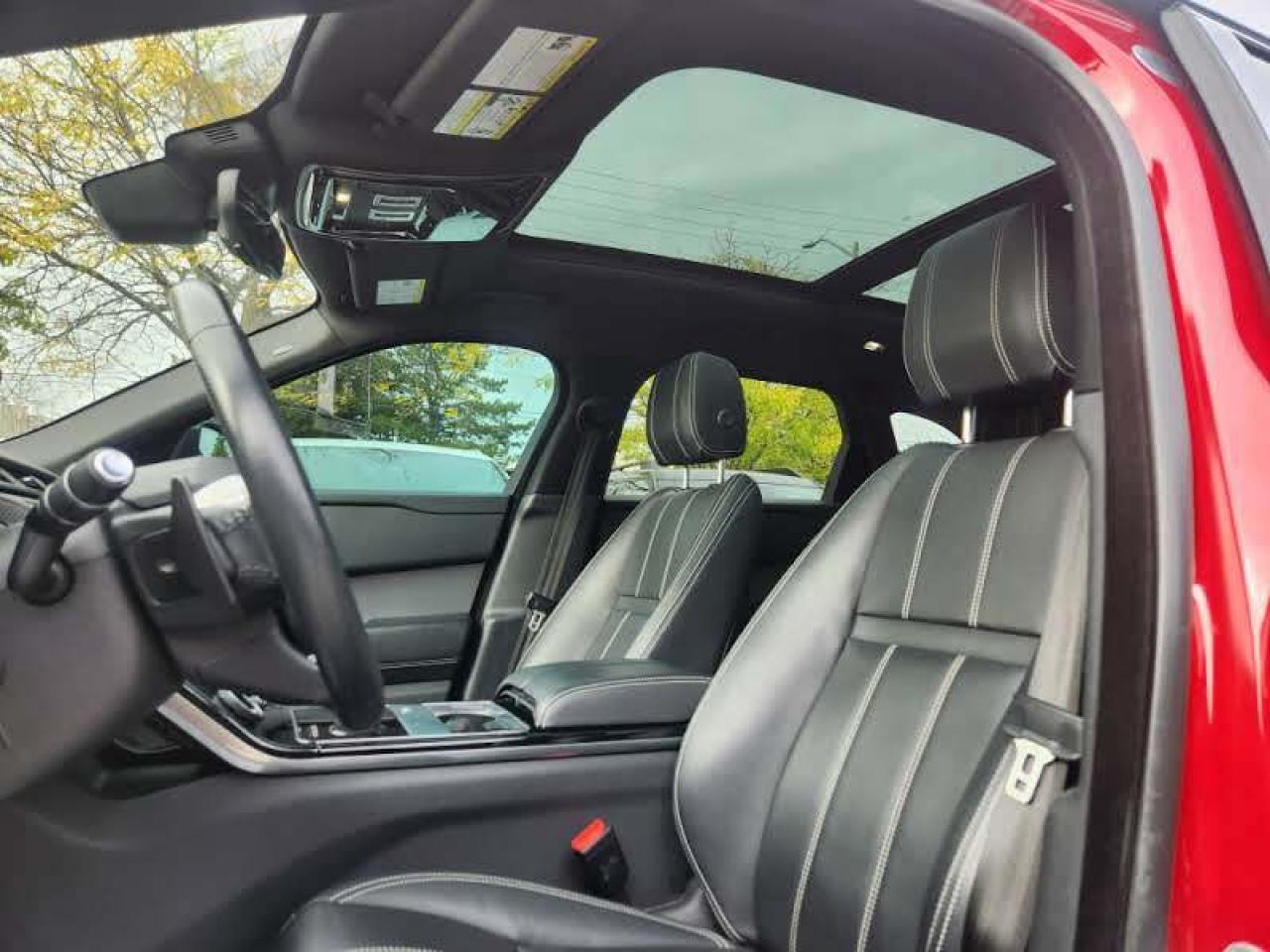 2020 Land Rover Range Rover Velar P250 S,PANOROOF, VENTED SEATS,CARPLAY,ANDROID AUTO Photo2