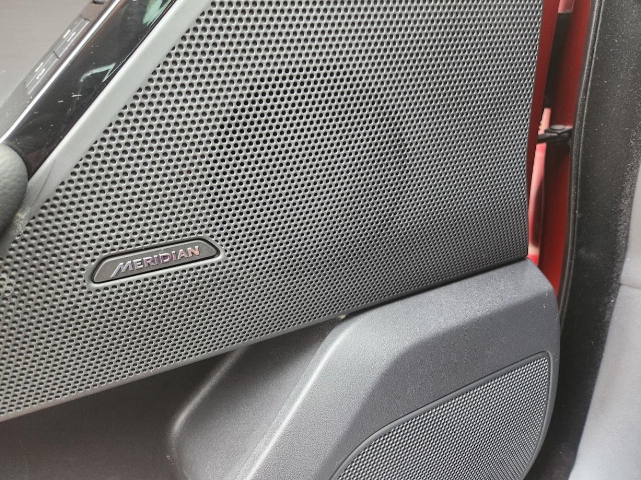 2020 Land Rover Range Rover Velar P250 S,PANOROOF, VENTED SEATS,CARPLAY,ANDROID AUTO Photo