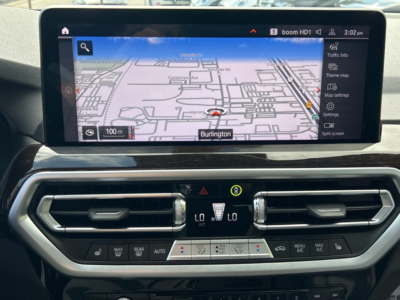 2025 BMW X4 HEADS UP DISPLAY, CARPLAY, PANOROOF,AMBIENT LIGHTS Photo