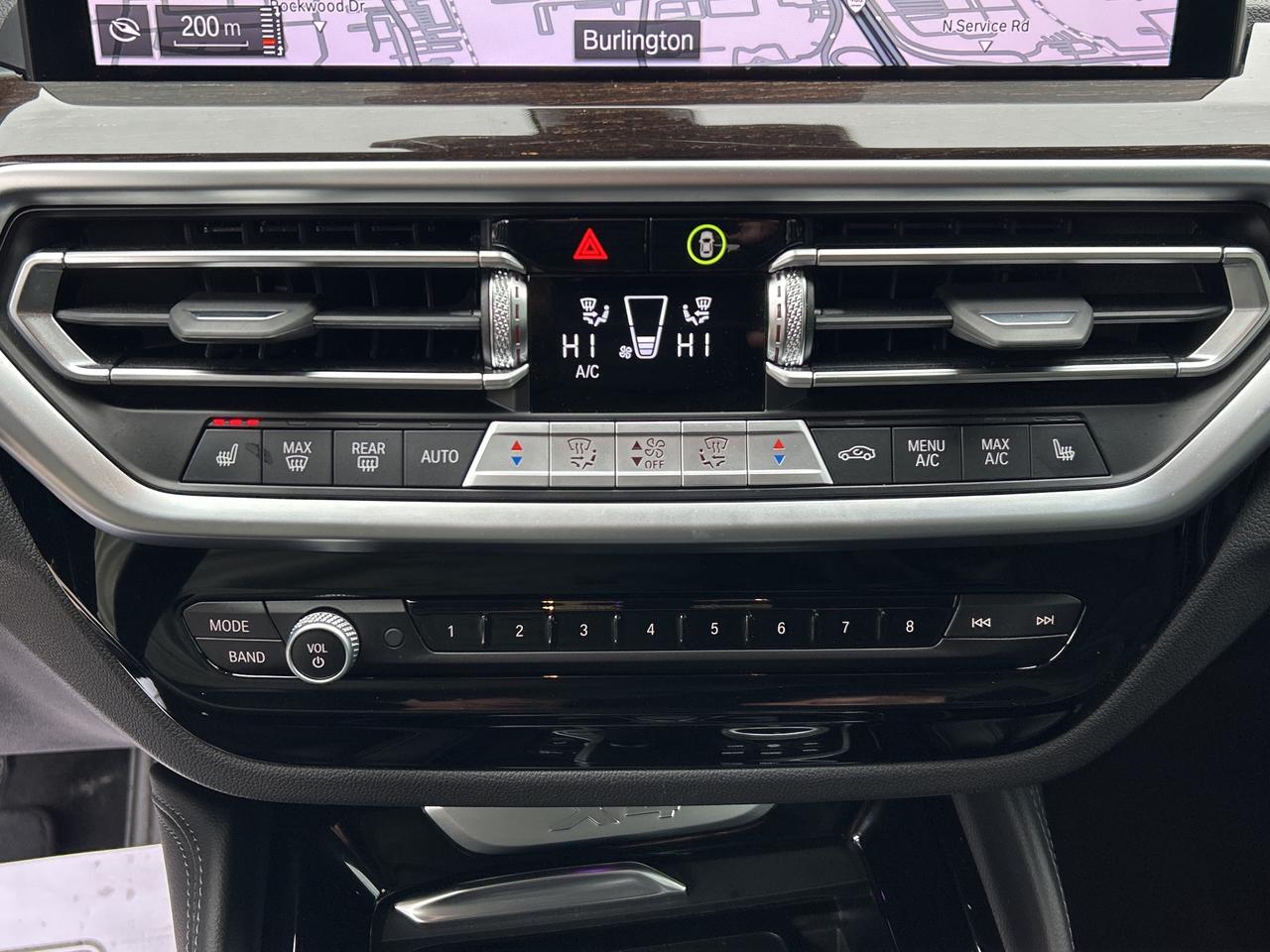 2025 BMW X4 HEADS UP DISPLAY, CARPLAY, PANOROOF,AMBIENT LIGHTS Photo