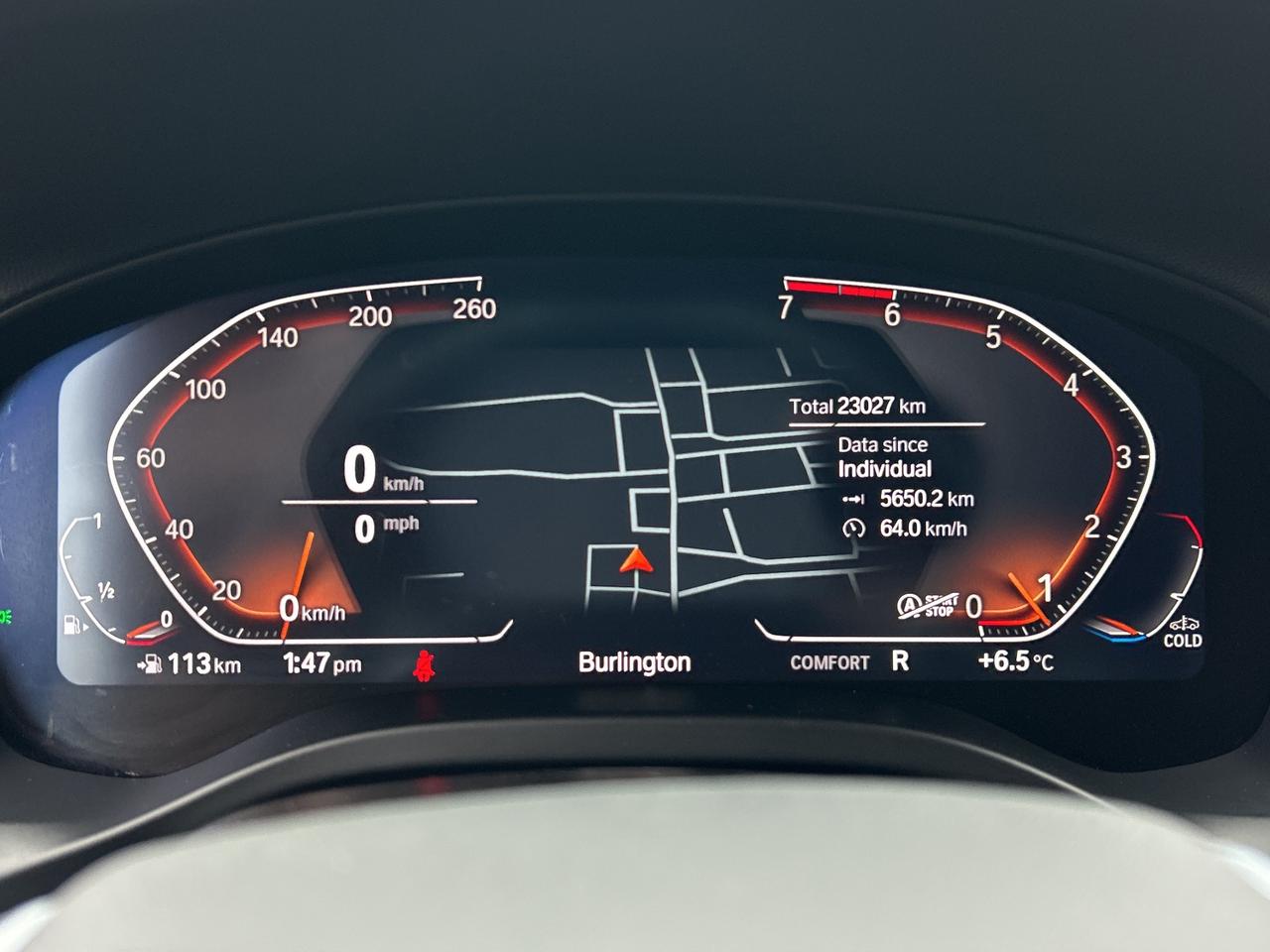 2025 BMW X4 HEADS UP DISPLAY, CARPLAY, PANOROOF,AMBIENT LIGHTS Photo