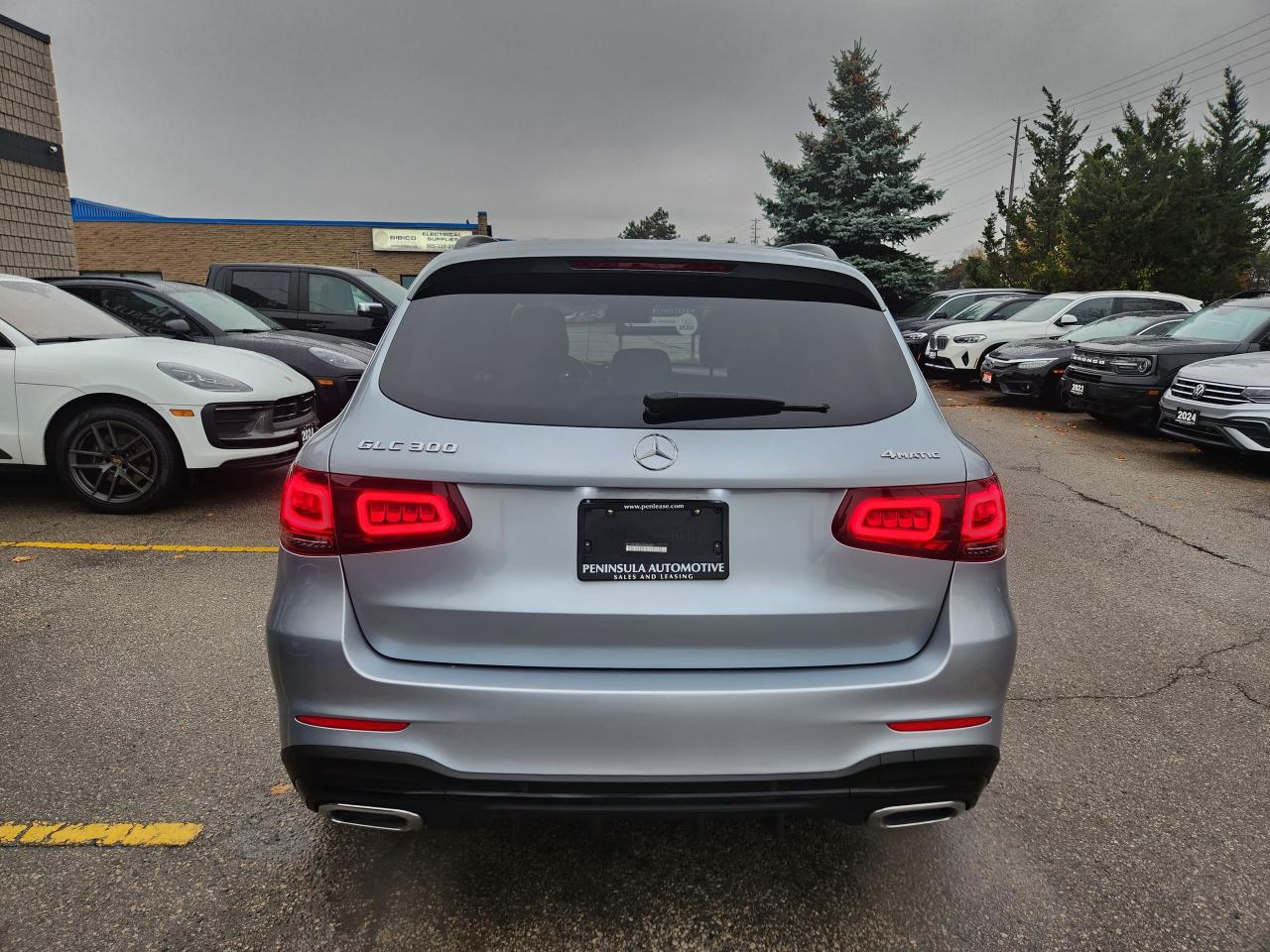 2022 Mercedes-Benz GLC GLC 300 4MATIC,PREMIUM PKG, NIGHT PKG,HEATED WHEEL Photo