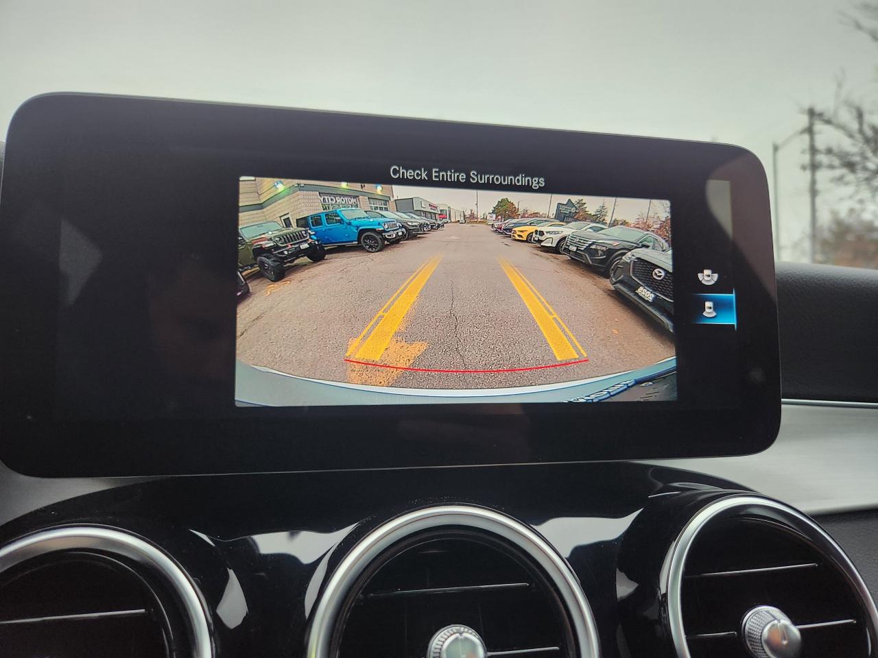 2022 Mercedes-Benz GLC GLC 300 4MATIC,PREMIUM PKG, NIGHT PKG,HEATED WHEEL Photo