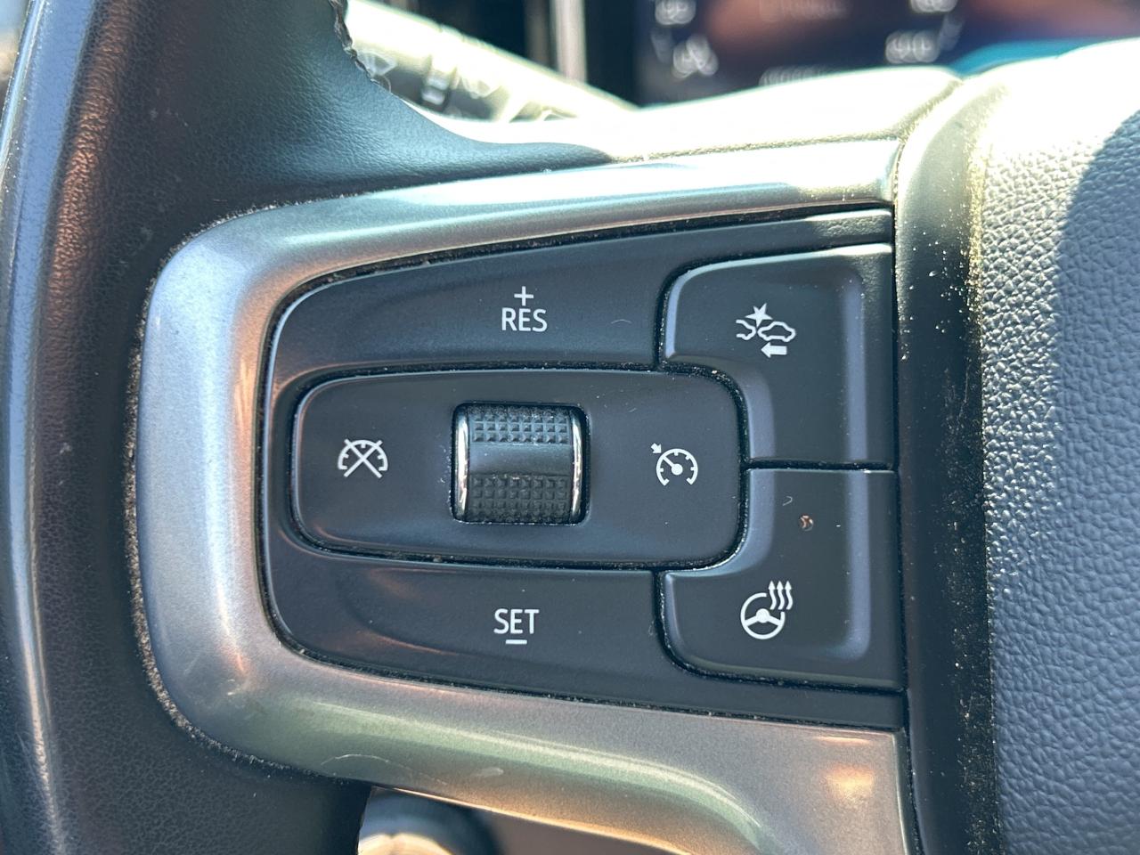 2025 Chevrolet Silverado 1500 5.3LV8, RUNNING BOARDS, SPRAY IN BEDLINER! CARPLAY Photo