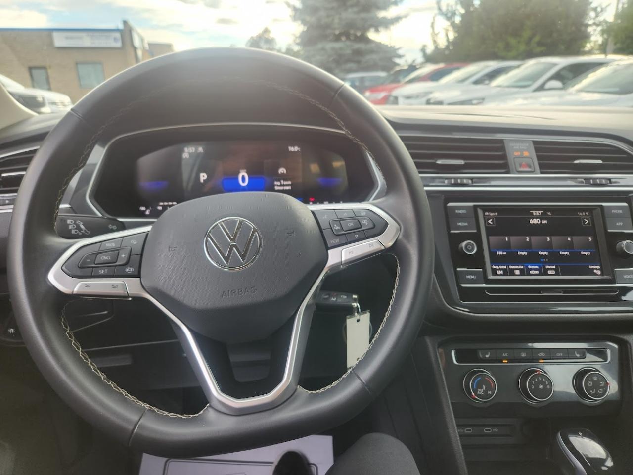 2024 Volkswagen Tiguan AWD,CARPLAY, BLIND SPOT, ANDROID AUTO, Photo