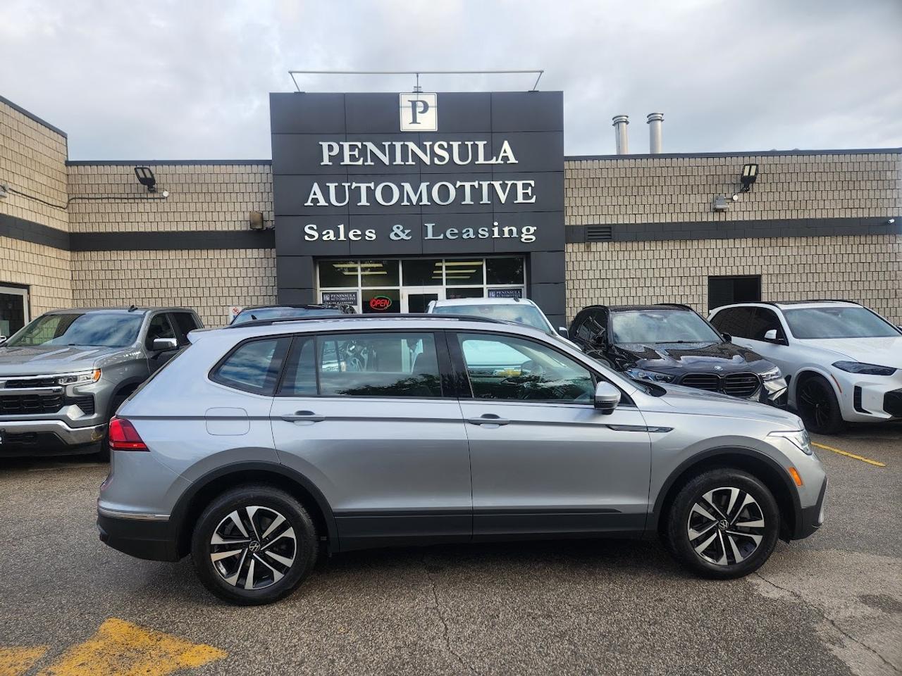 2024 Volkswagen Tiguan AWD,CARPLAY, BLIND SPOT, ANDROID AUTO, Photo2