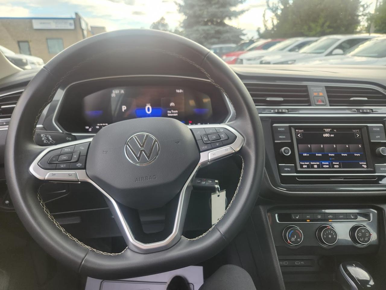 2024 Volkswagen Tiguan AWD,CARPLAY, BLIND SPOT, ANDROID AUTO, Photo