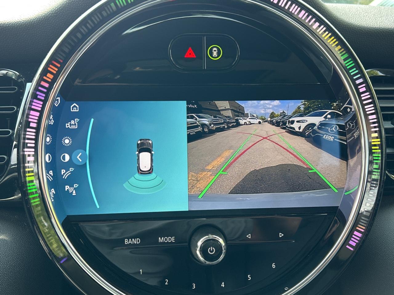 2024 MINI 5 Door S, PREMIER LINE 2.0, NAVI, PANOROOF, CARPLAY Photo