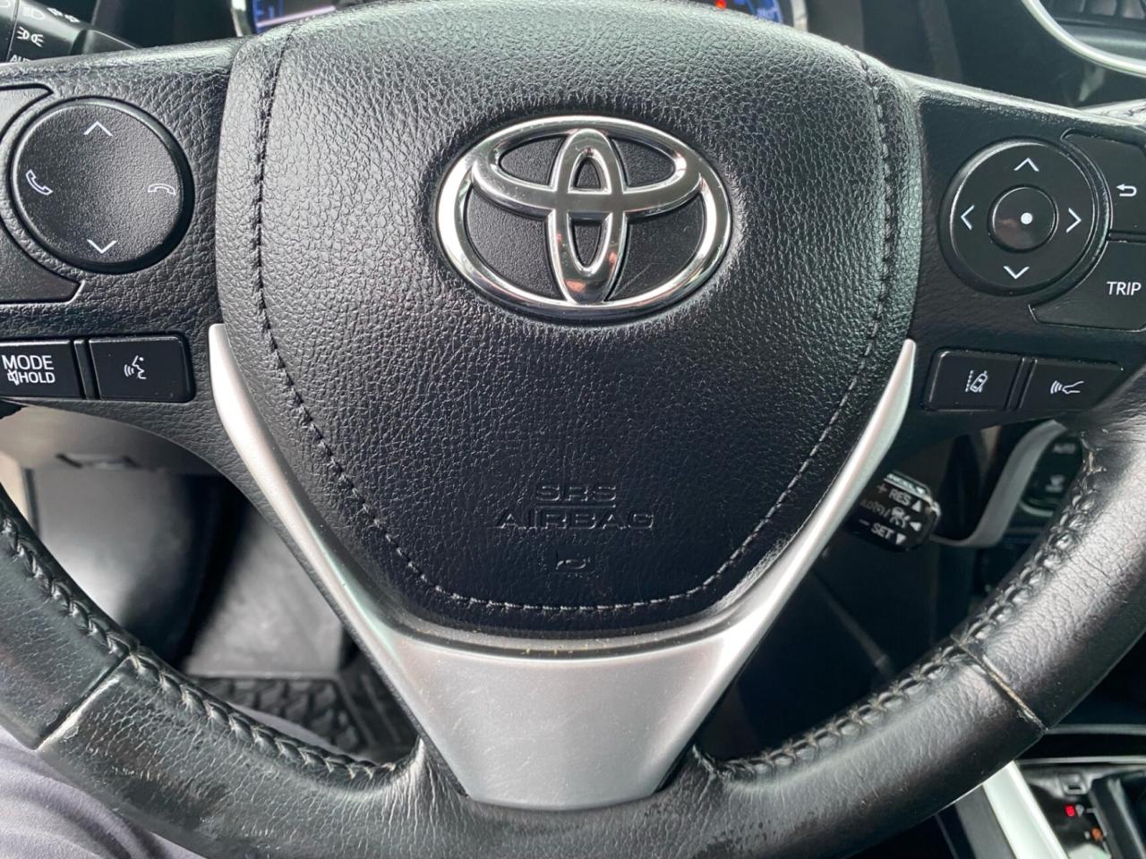 2018 Toyota Corolla CE Photo