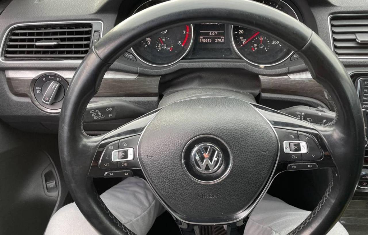 2016 Volkswagen Passat 4DR SDN 1.8 TSI AUTO COMFORTLINE Photo