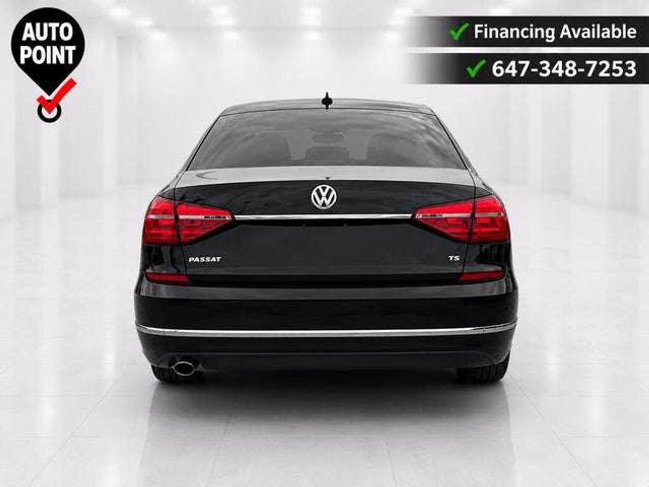 2016 Volkswagen Passat SE Photo