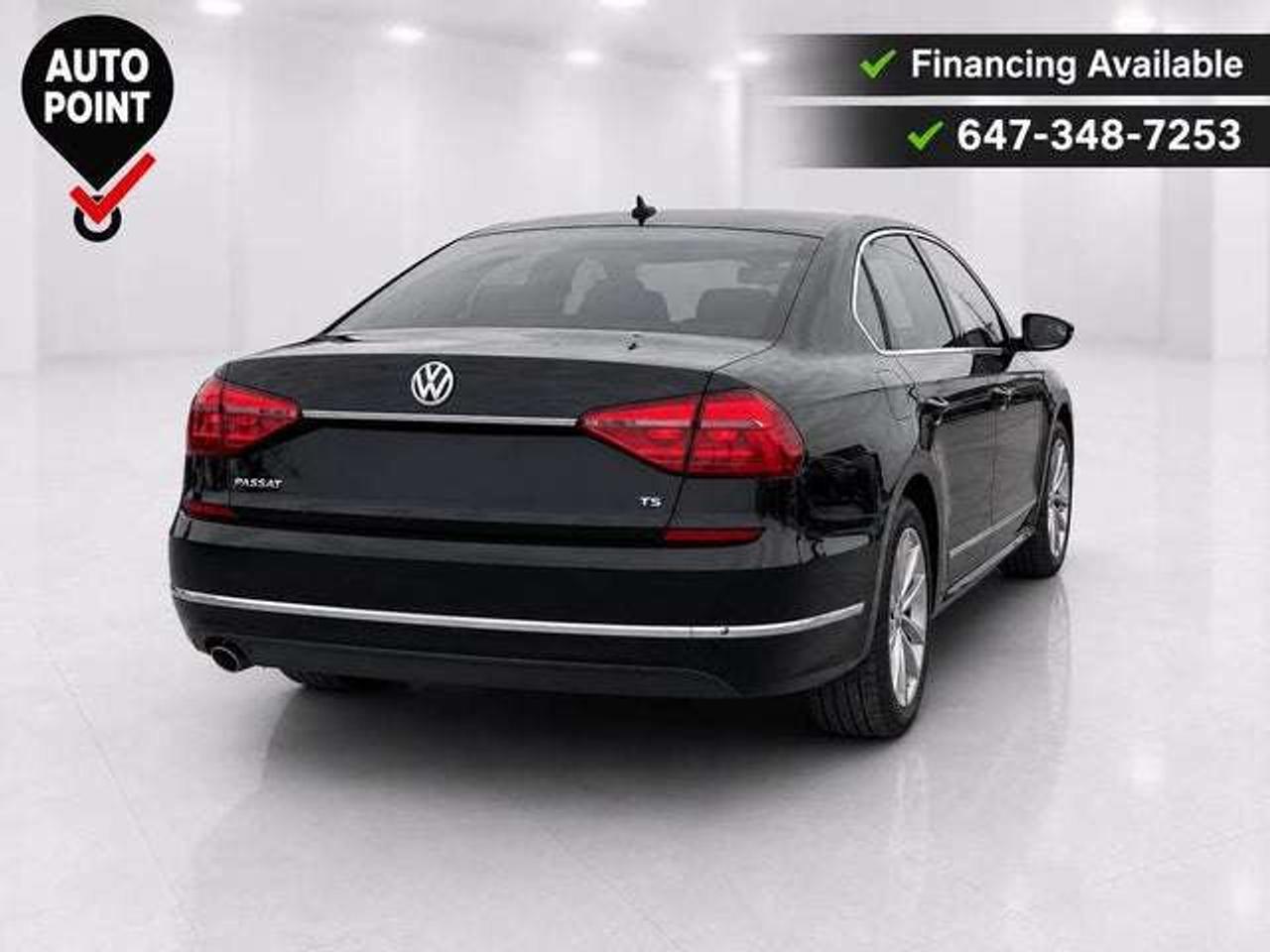 2016 Volkswagen Passat SE Photo1