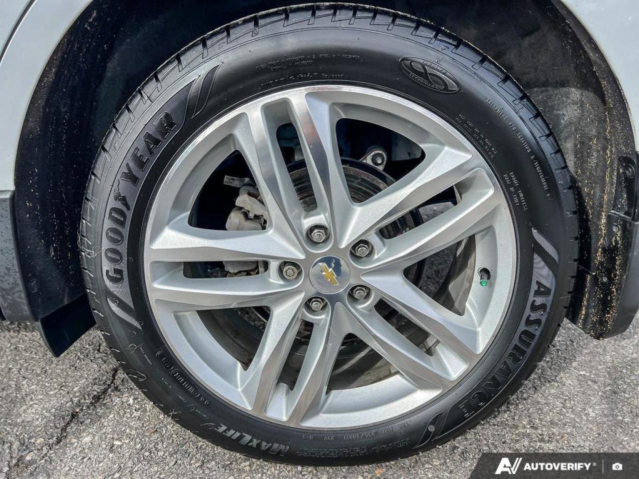 2019 Chevrolet Equinox LEATHER   MOONROOF   AWD Photo