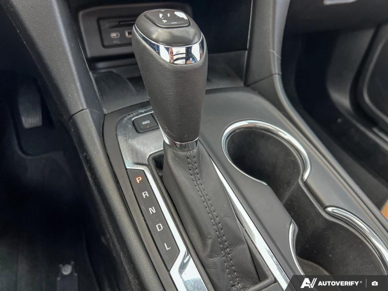 2019 Chevrolet Equinox LEATHER   MOONROOF   AWD Photo