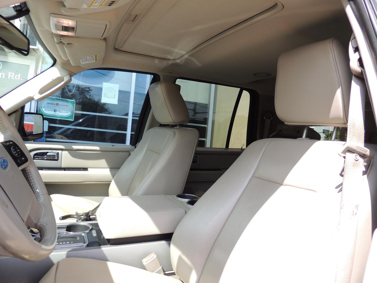 2011 Ford Expedition Max  Photo