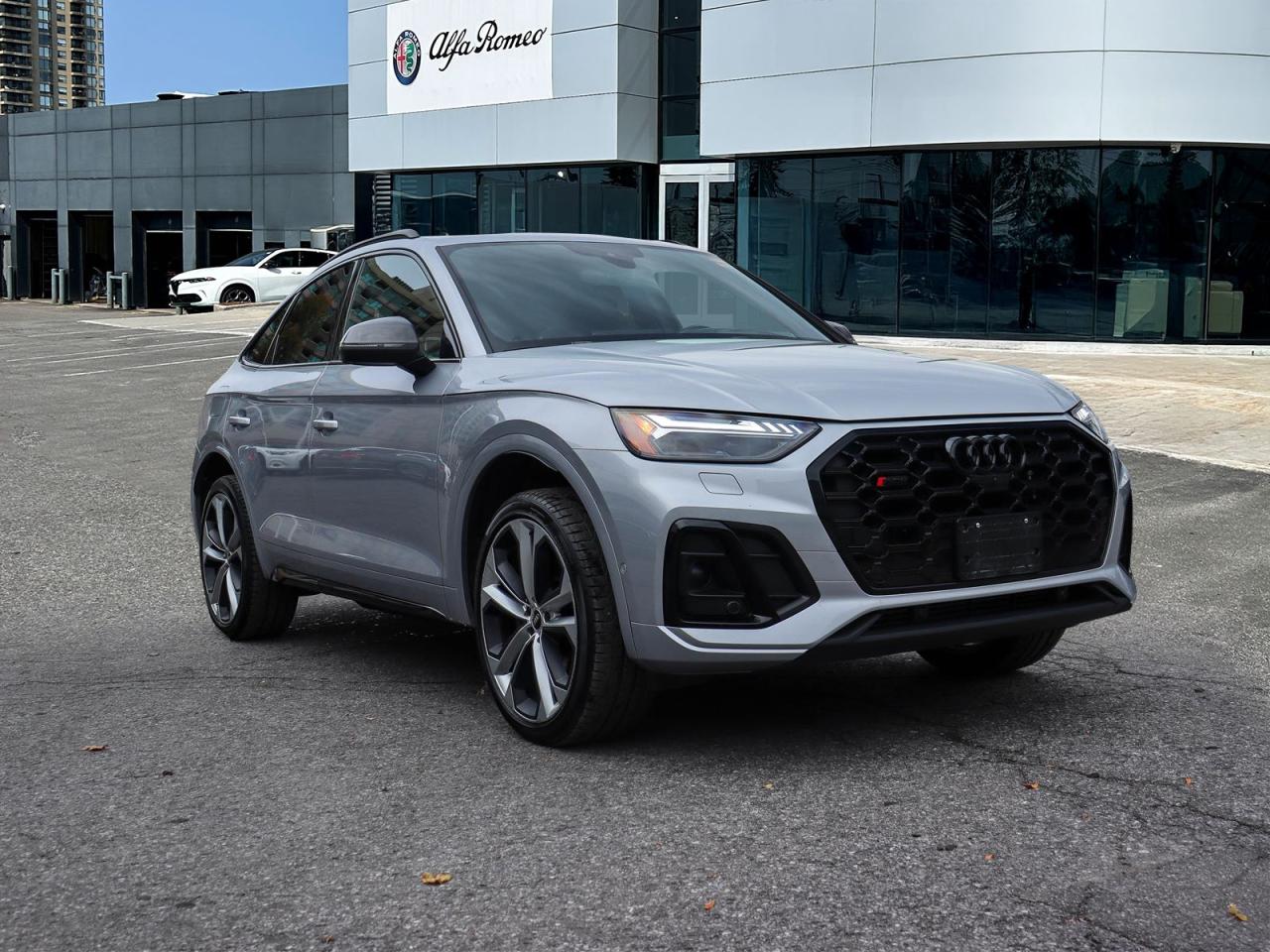 2022 Audi SQ5 Sportback 3.0T Technik quattro 8sp Tiptronic Photo2