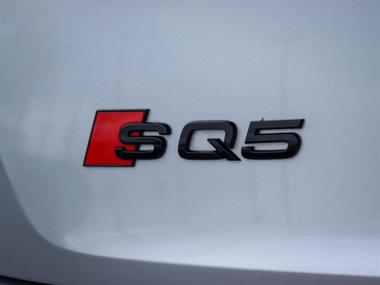 2022 Audi SQ5 Sportback 3.0T Technik quattro 8sp Tiptronic Photo