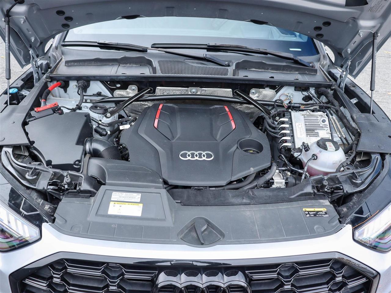2022 Audi SQ5 Sportback 3.0T Technik quattro 8sp Tiptronic Photo