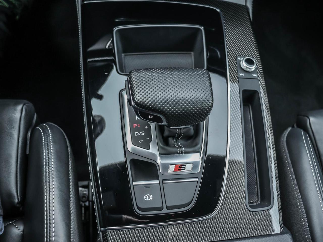 2022 Audi SQ5 Sportback 3.0T Technik quattro 8sp Tiptronic Photo