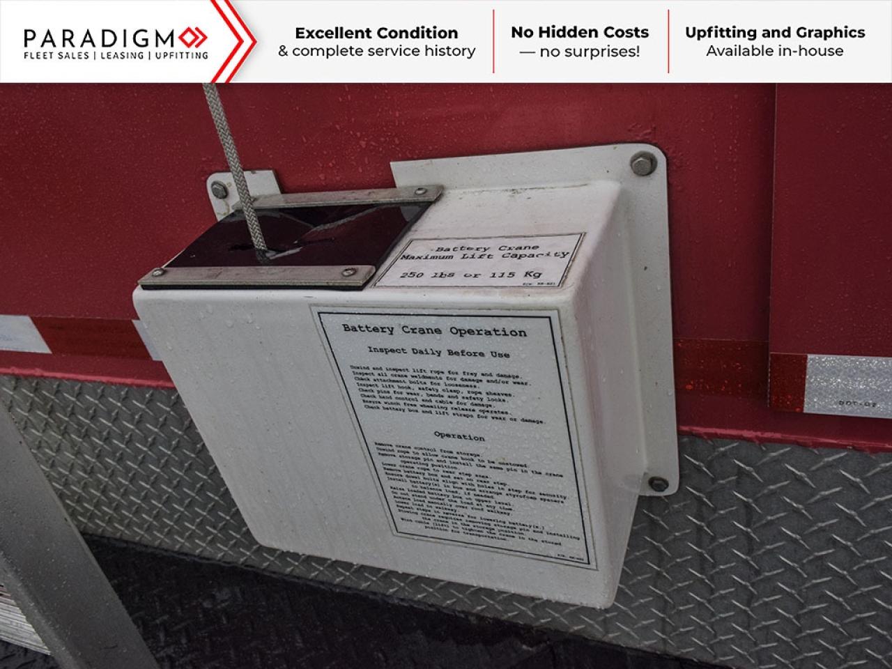 2015 Ford E-450 BUCKET TRUCK Photo