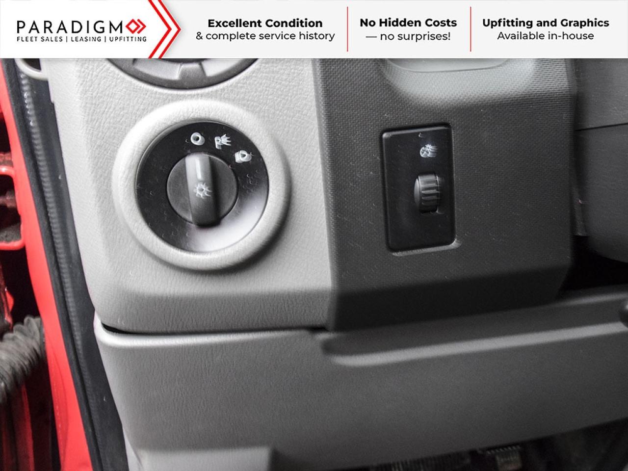 2015 Ford E-450 BUCKET TRUCK Photo