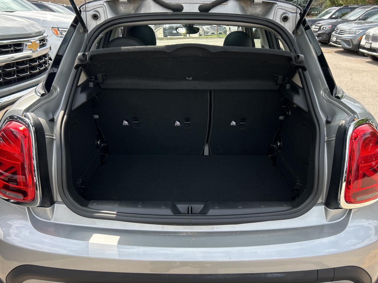 2024 MINI 5 Door PREMIER LINE 2.0, NAVI, CARPLAY, PANO ROOF, Photo