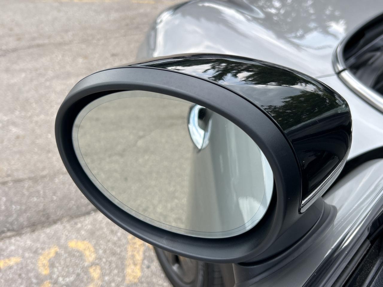 2024 MINI 5 Door PREMIER LINE 2.0, NAVI, CARPLAY, PANO ROOF, Photo