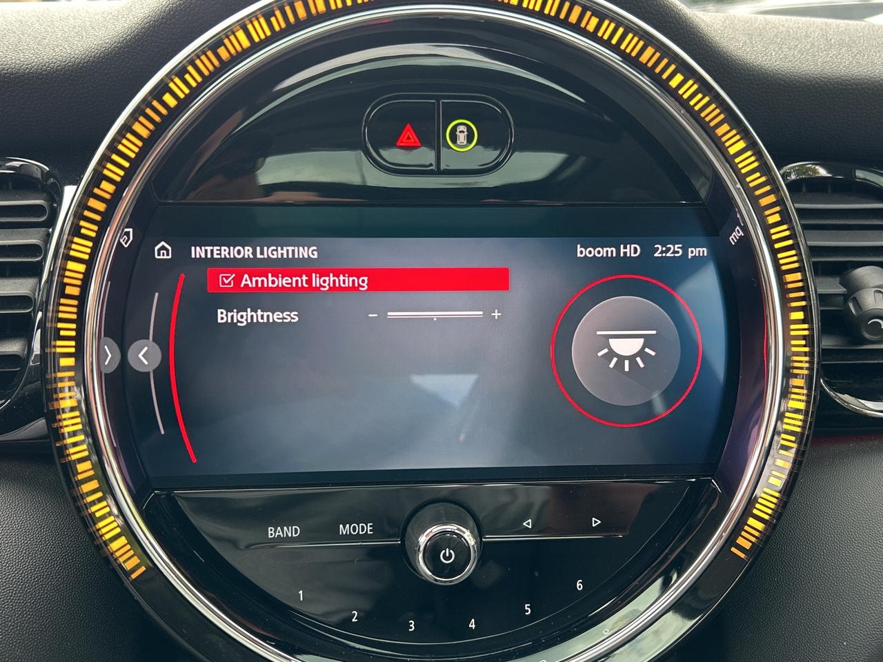 2024 MINI 5 Door PREMIER LINE 2.0, NAVI, CARPLAY, PANO ROOF, Photo