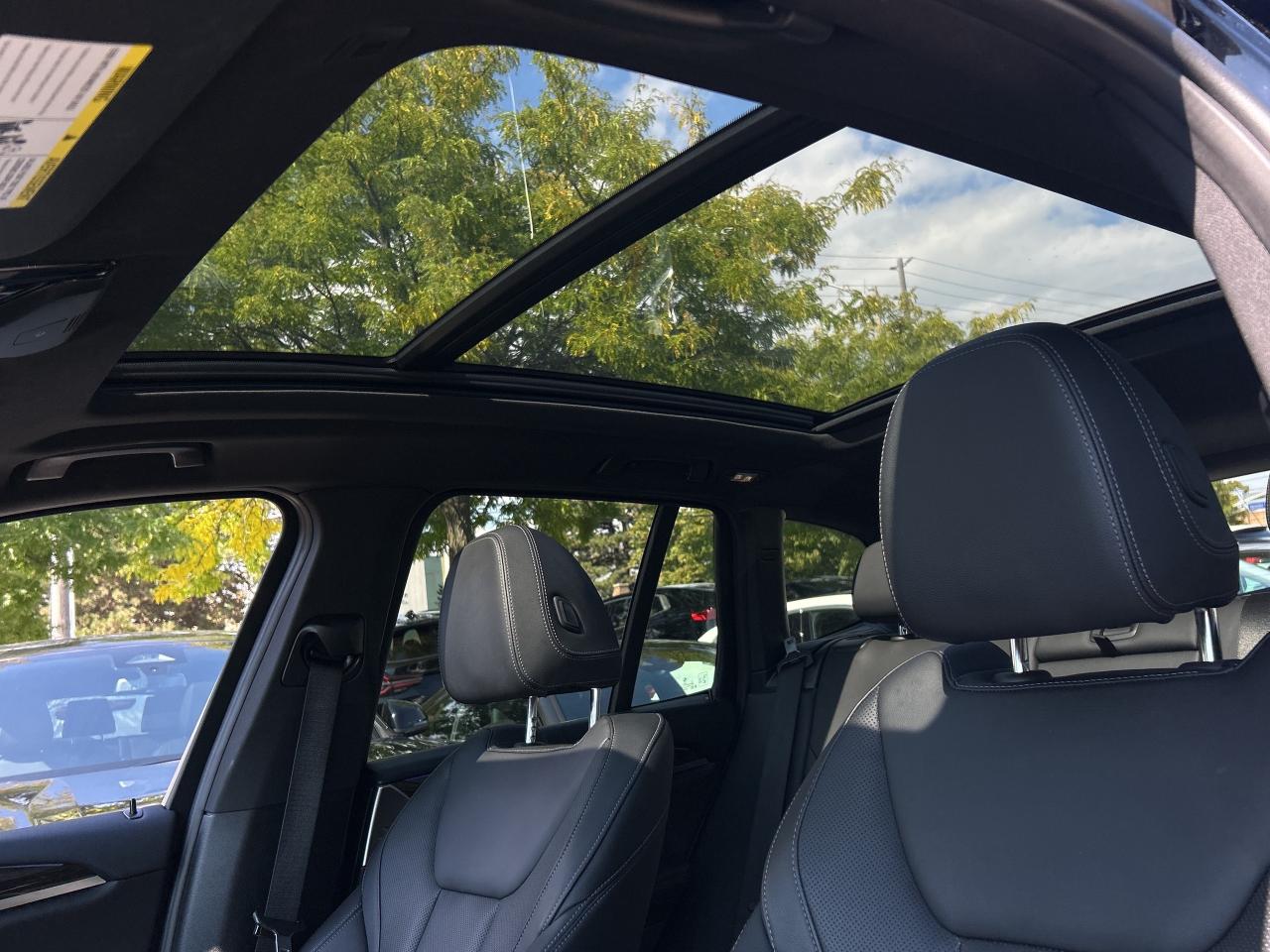 2024 BMW X3 AMBIENT LIGHT,PANOROOF, CARPLAY,NAVI,NEW TIRES Photo