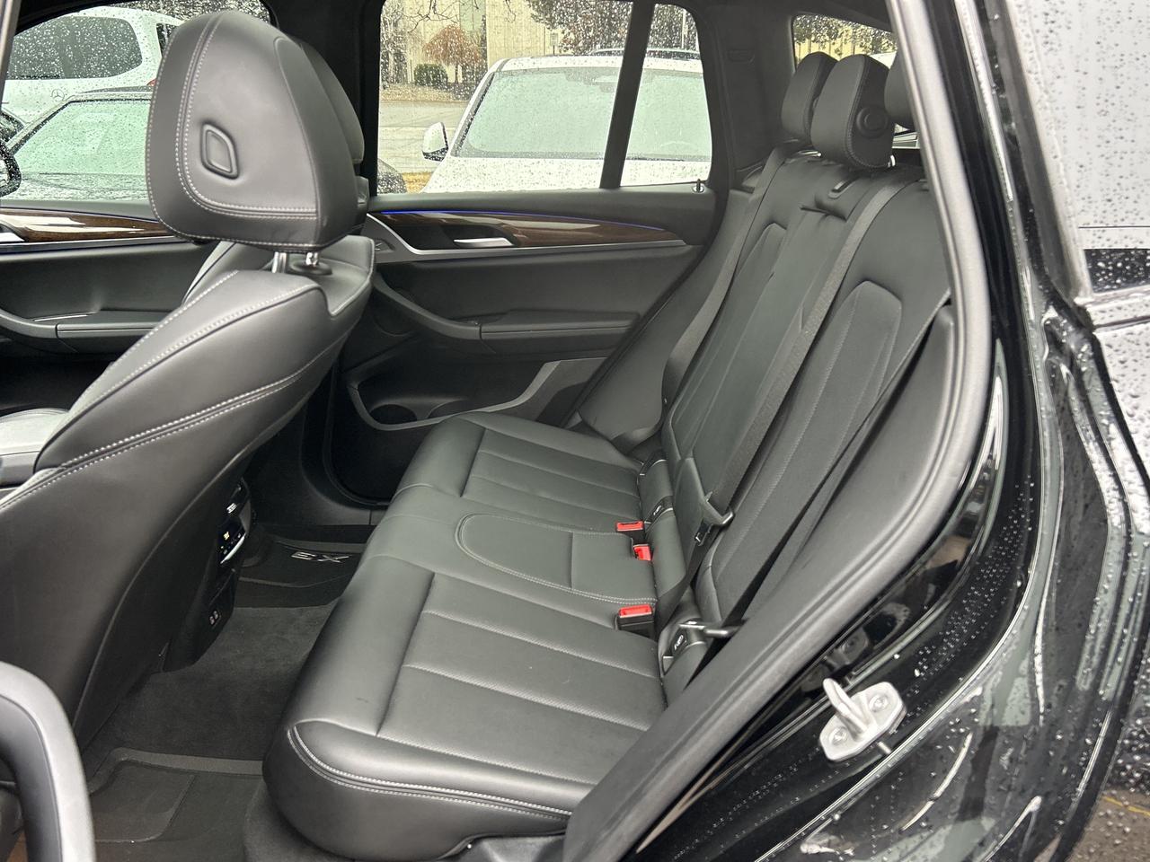 2024 BMW X3 AMBIENT LIGHT,PANOROOF, CARPLAY,NAVI,NEW TIRES Photo