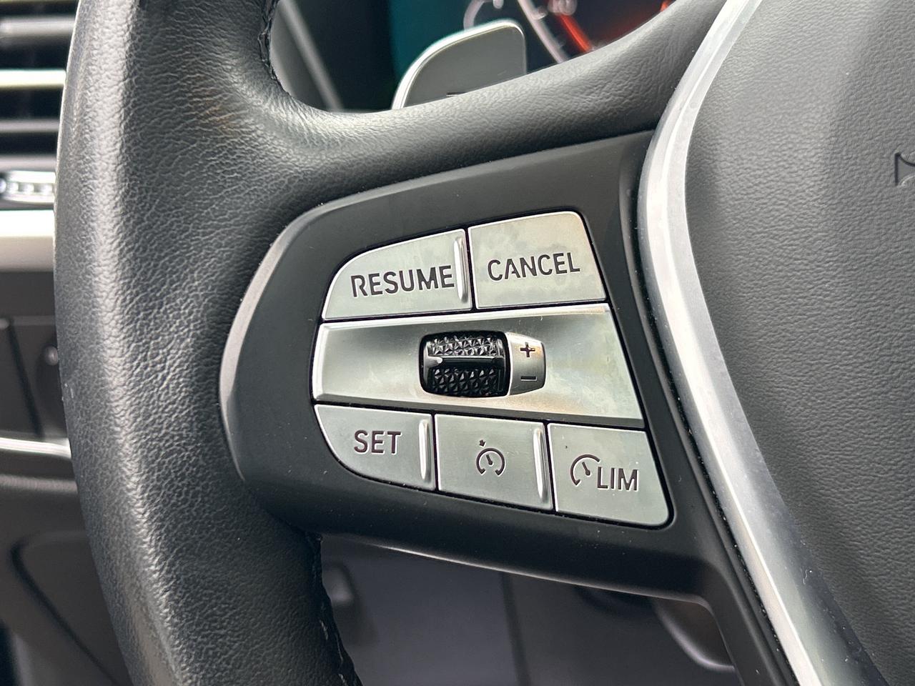 2024 BMW X3 AMBIENT LIGHT,PANOROOF, CARPLAY,NAVI,NEW TIRES Photo