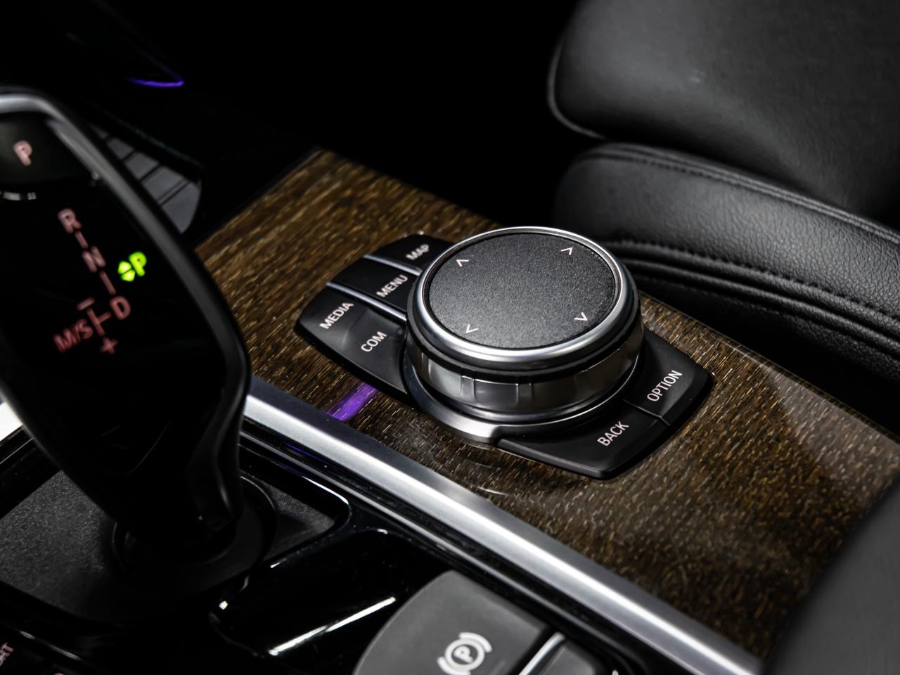 2019 BMW X3 xDrive30i PREMUM ESSENTIAL BLIND SPOTS NAVIGATION Photo