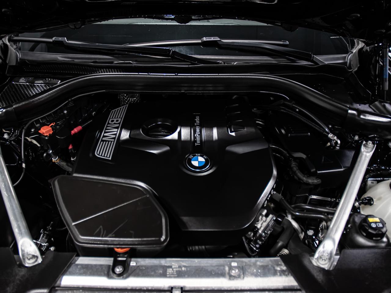 2019 BMW X3 xDrive30i PREMUM ESSENTIAL BLIND SPOTS NAVIGATION Photo