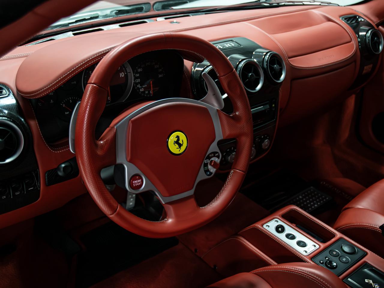 2005 Ferrari 430 F 430 F1 TRANSMISSION RED INT REAR VIEW CAMERA Photo