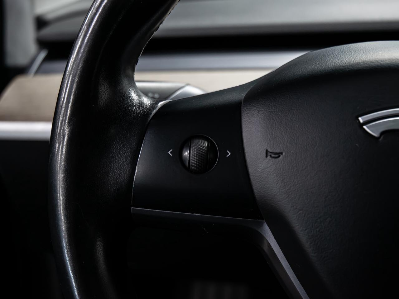 2018 Tesla Model 3 LONG RANGE BLIND SPOTS NAVI REAR VIEW CAMERA Photo