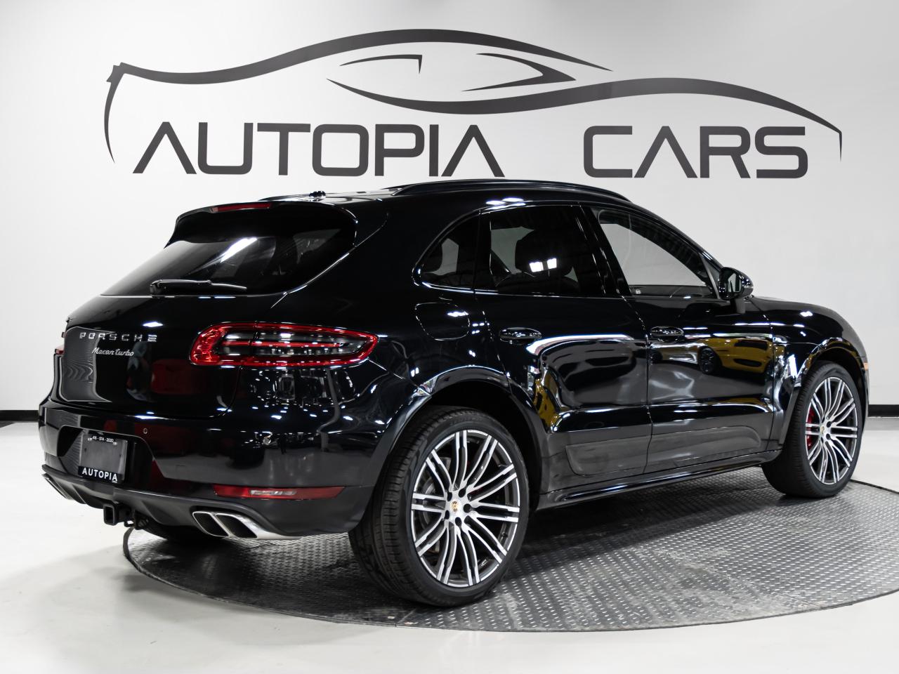 2016 Porsche Macan AWD TURBO BLIND SPOTS NAVI BOSE SOUND SYSTEM Photo3