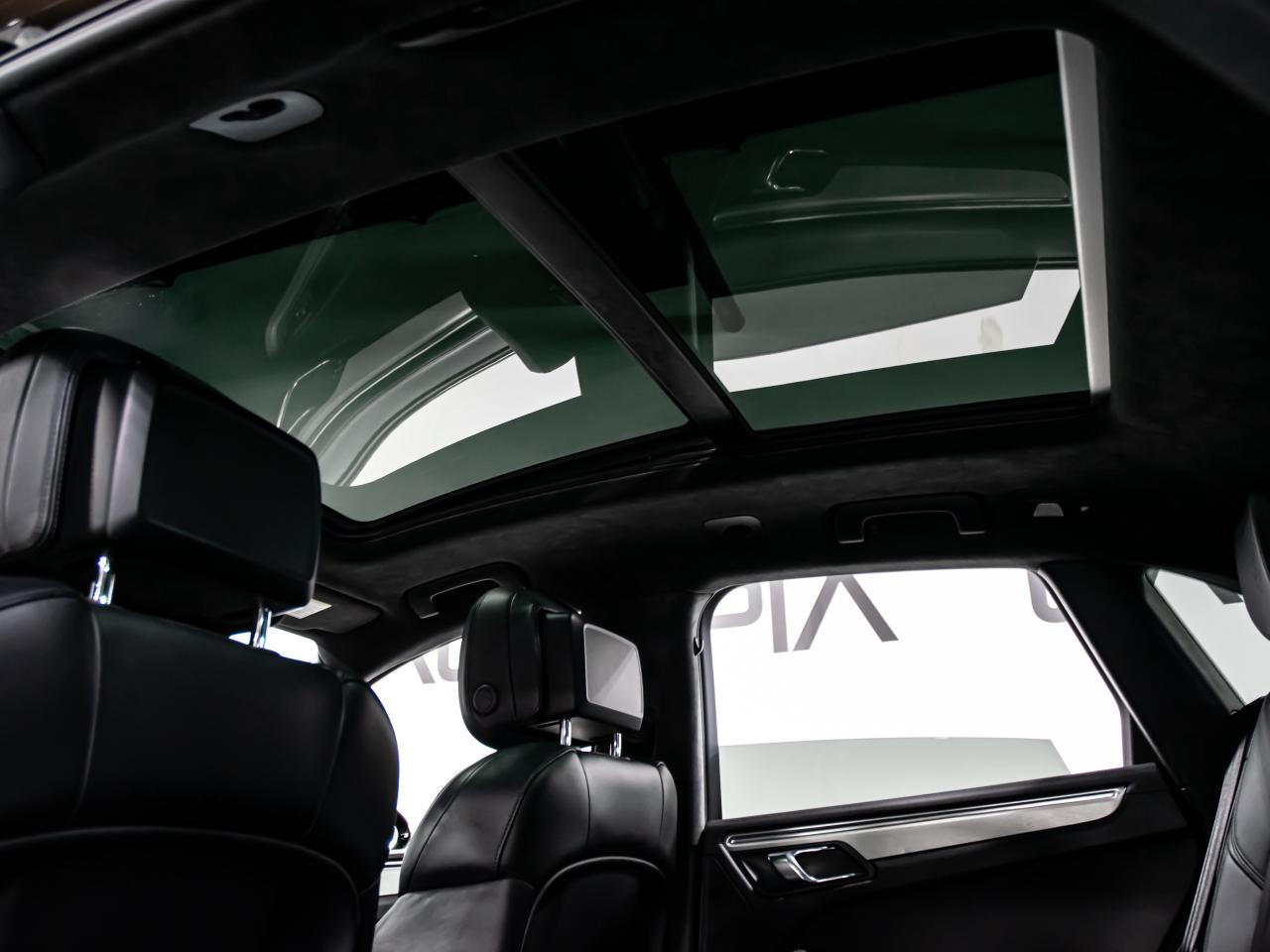 2016 Porsche Macan AWD TURBO BLIND SPOTS NAVI BOSE SOUND SYSTEM Photo