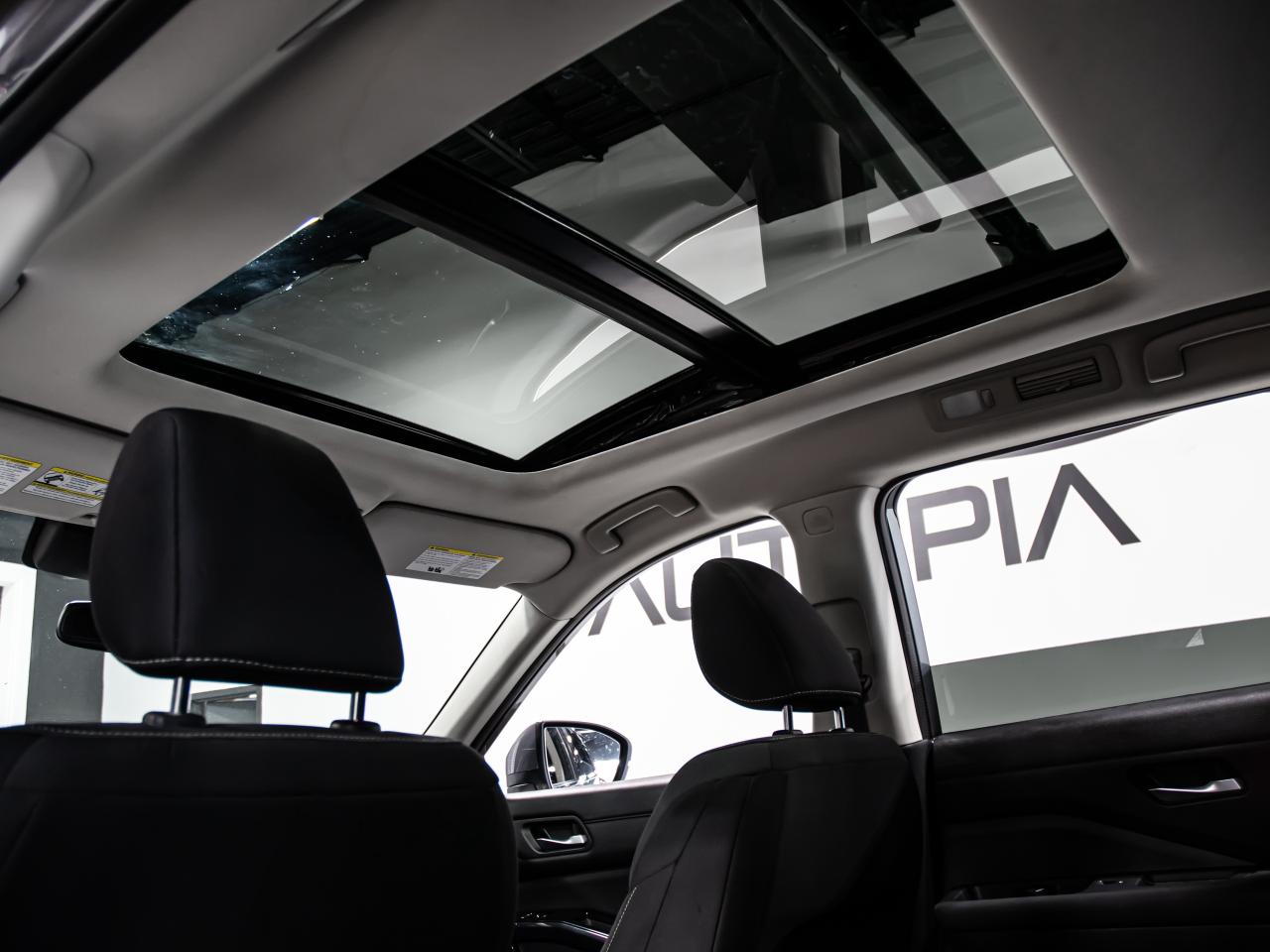 2022 Nissan Pathfinder SV 4WD BLIND SPOTS REAR 8 PASSENGER  VIEW CAMERA Photo