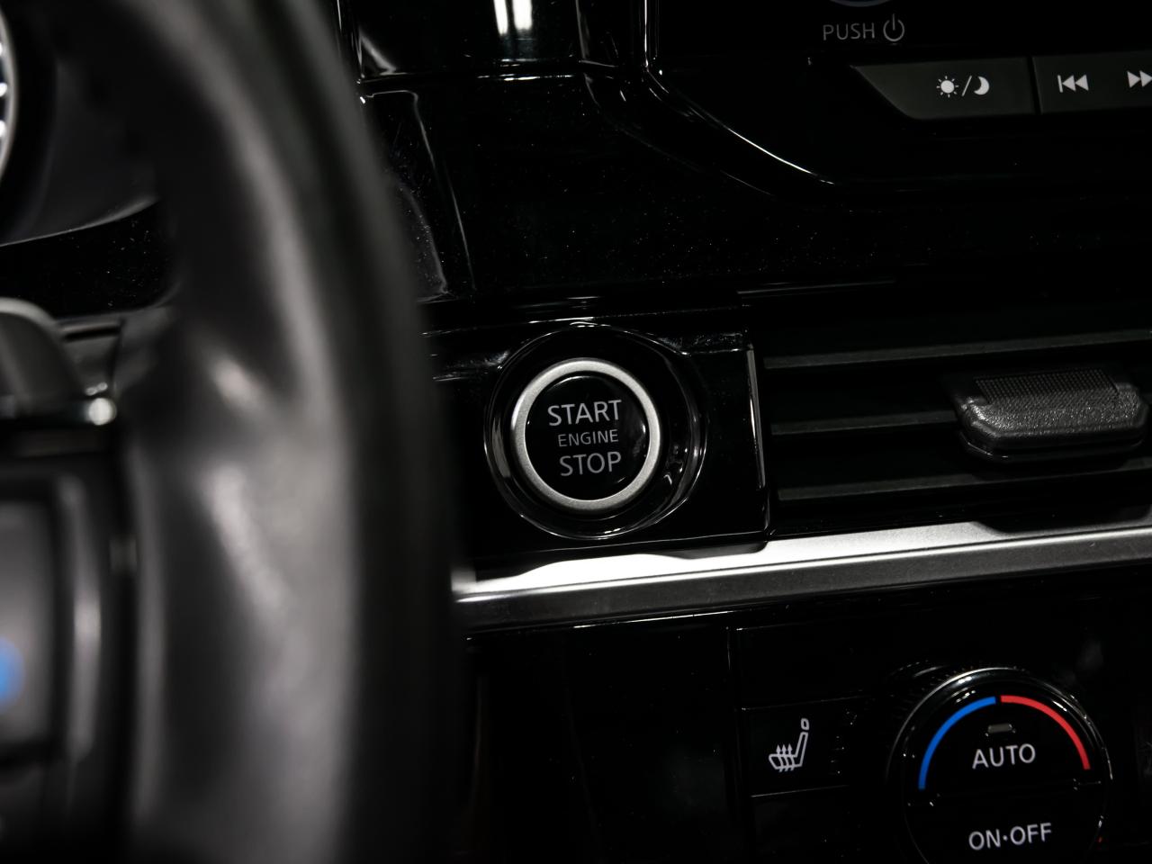 2022 Nissan Pathfinder SV 4WD BLIND SPOTS REAR 8 PASSENGER  VIEW CAMERA Photo