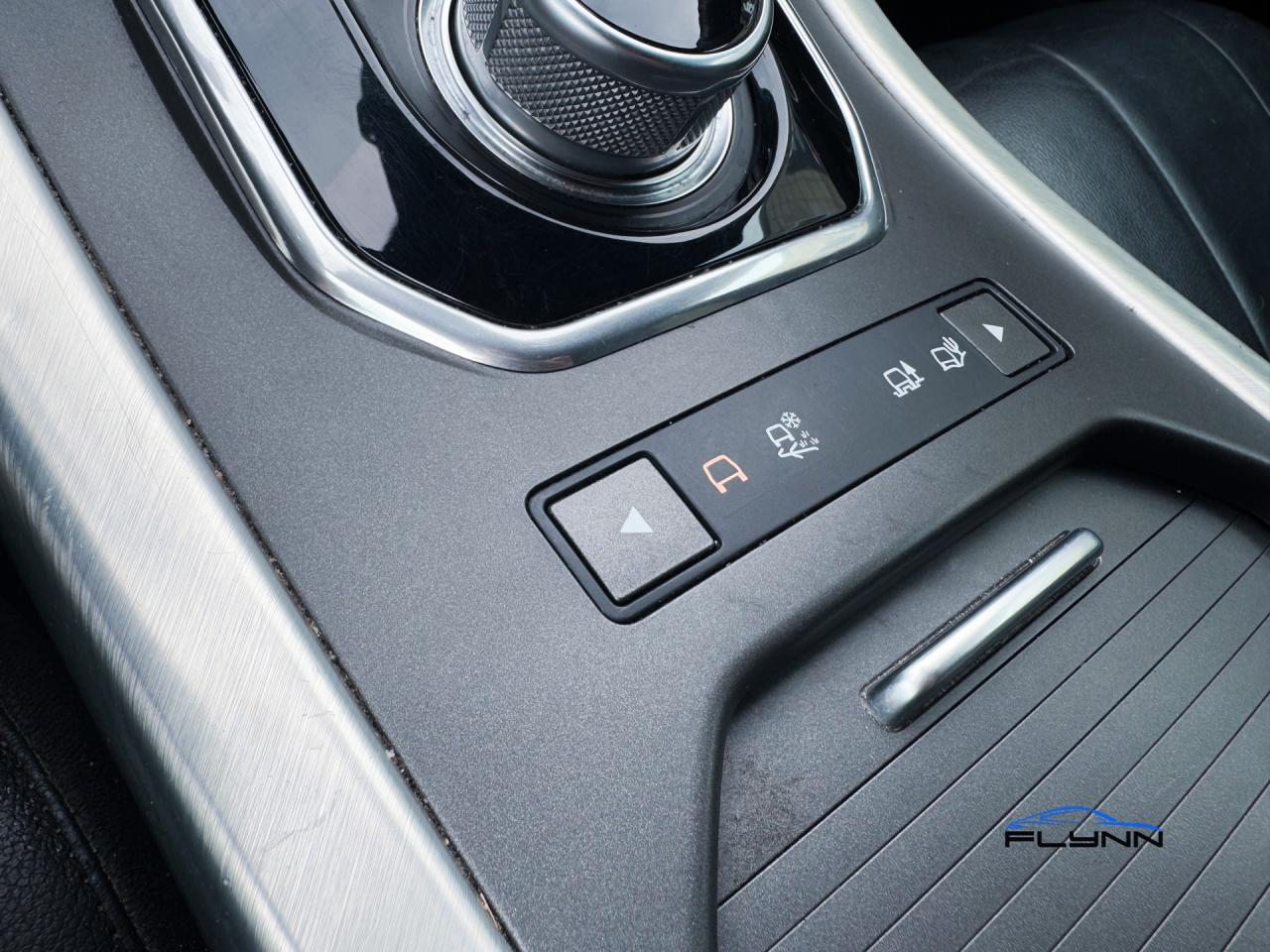 2016 Land Rover Range Rover Evoque SE Sunroof, Navi Photo