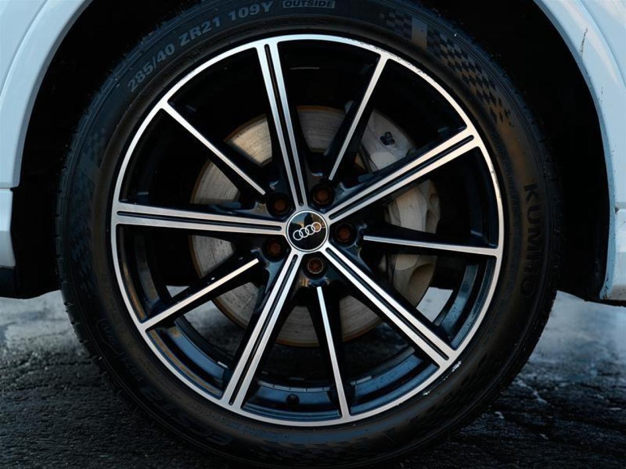 2022 Audi Q7 45 2.0T Komfort quattro 8sp Tiptronic Photo