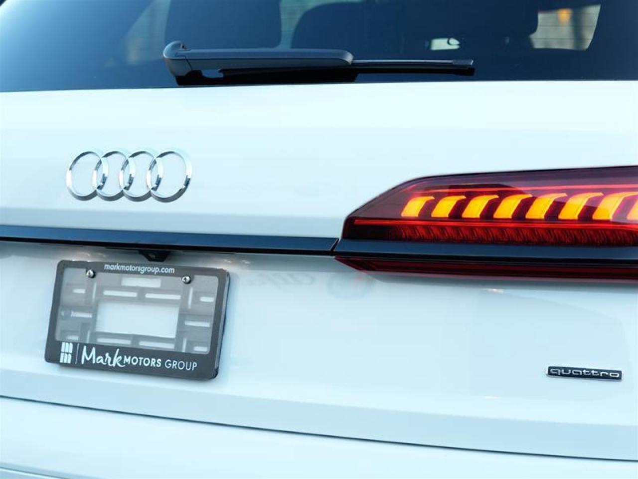 2022 Audi Q7 45 2.0T Komfort quattro 8sp Tiptronic Photo