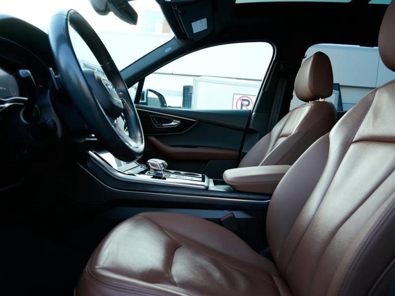 2022 Audi Q7 45 2.0T Komfort quattro 8sp Tiptronic Photo