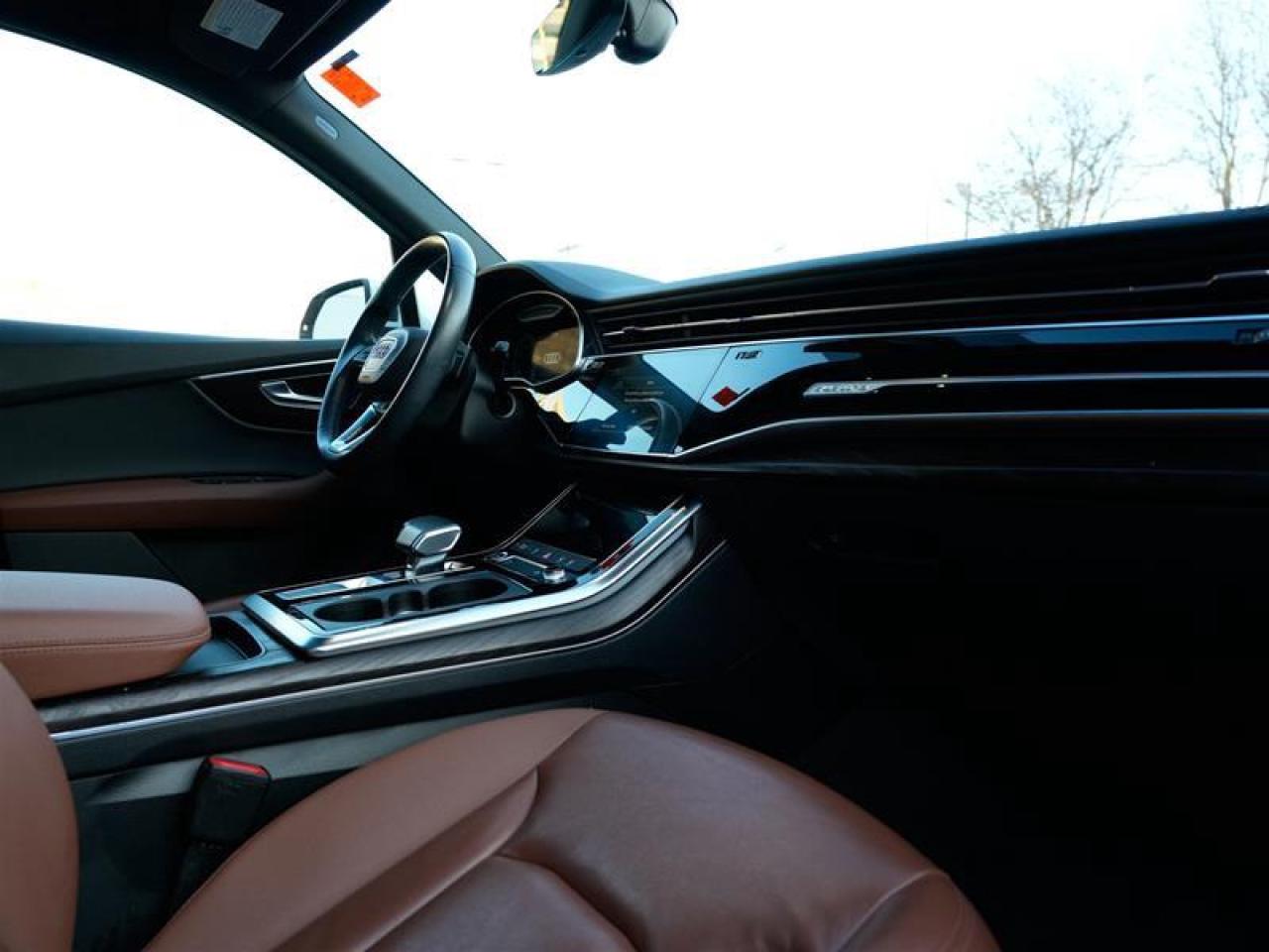 2022 Audi Q7 45 2.0T Komfort quattro 8sp Tiptronic Photo