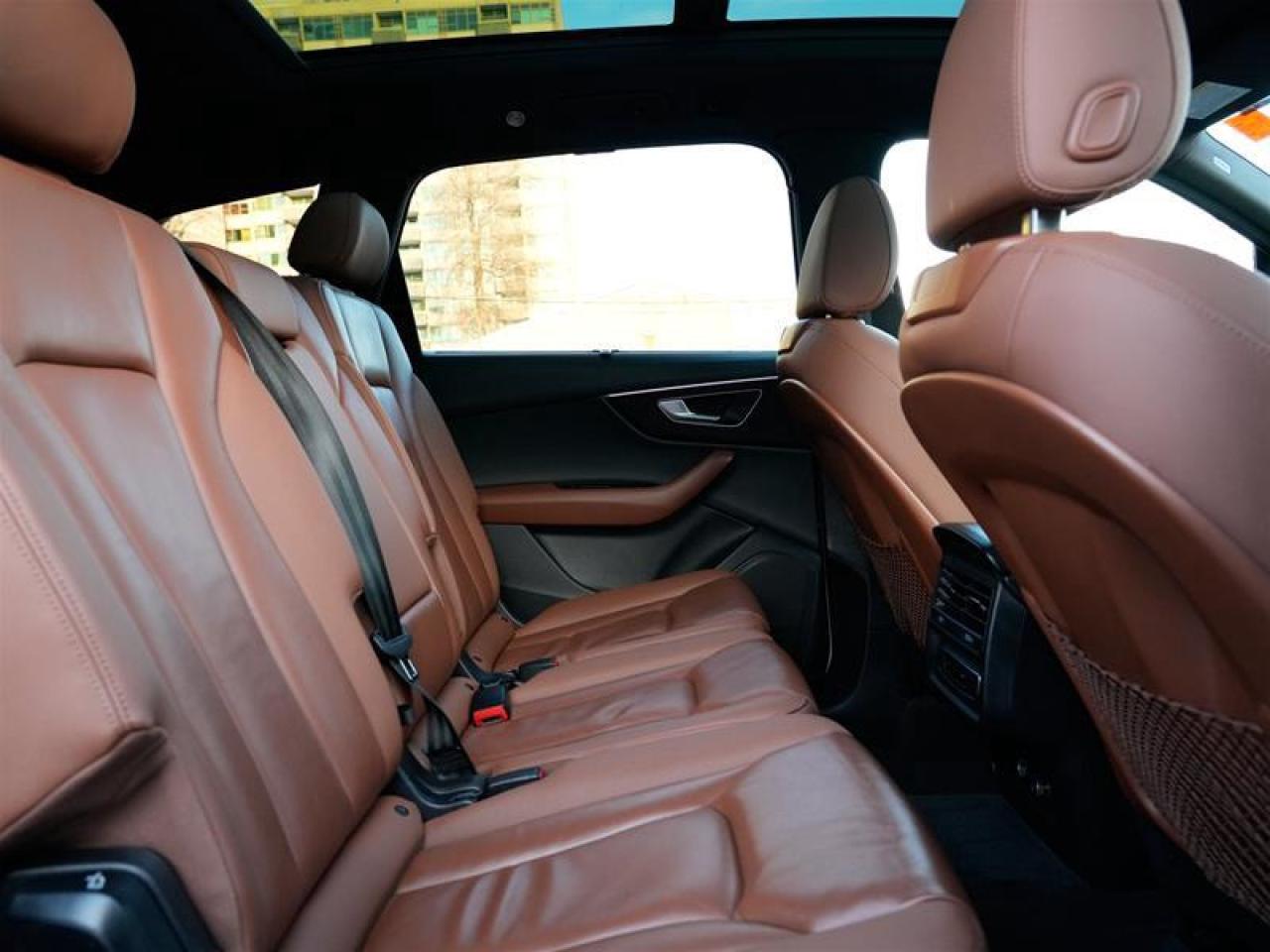 2022 Audi Q7 45 2.0T Komfort quattro 8sp Tiptronic Photo