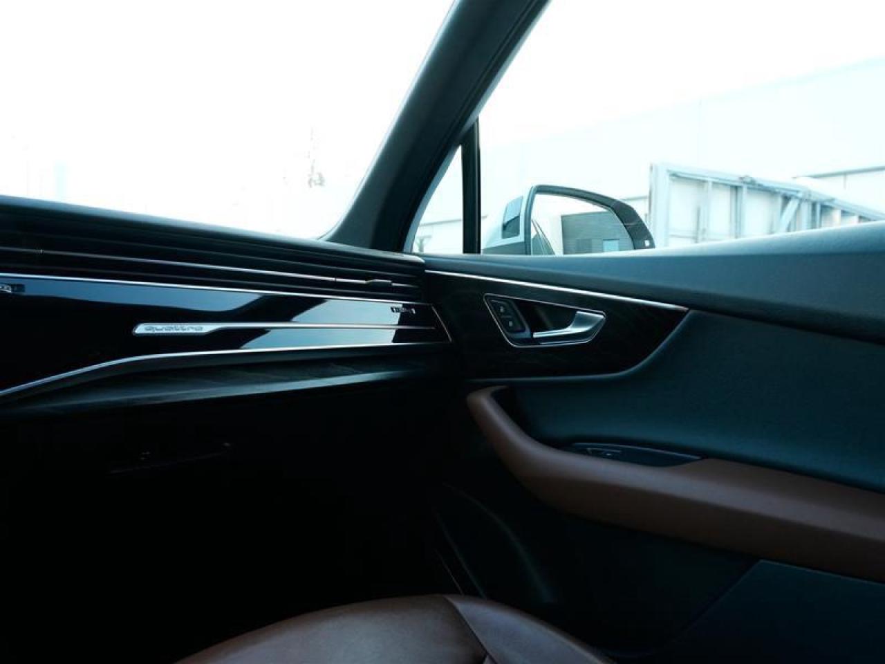 2022 Audi Q7 45 2.0T Komfort quattro 8sp Tiptronic Photo