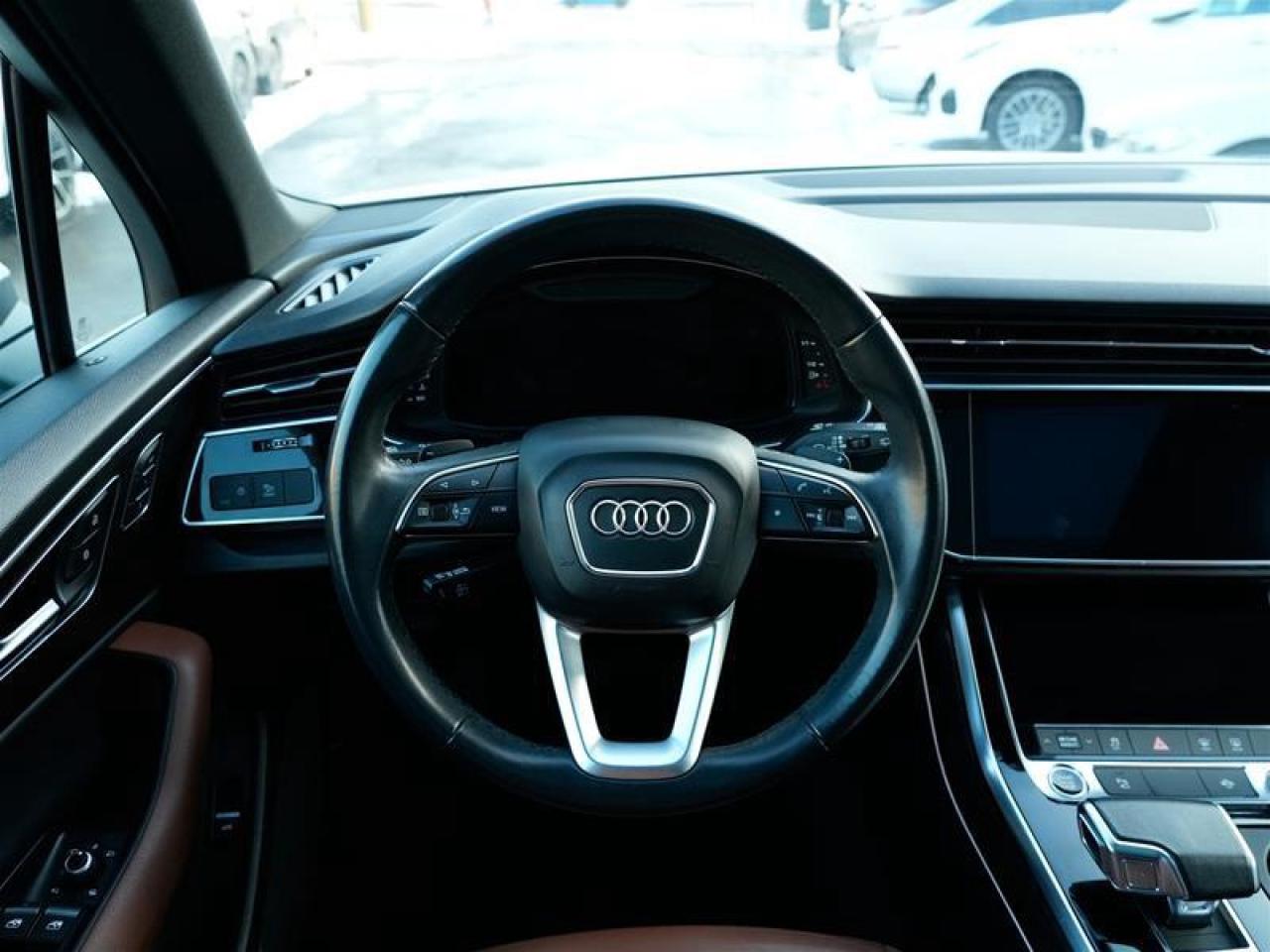 2022 Audi Q7 45 2.0T Komfort quattro 8sp Tiptronic Photo