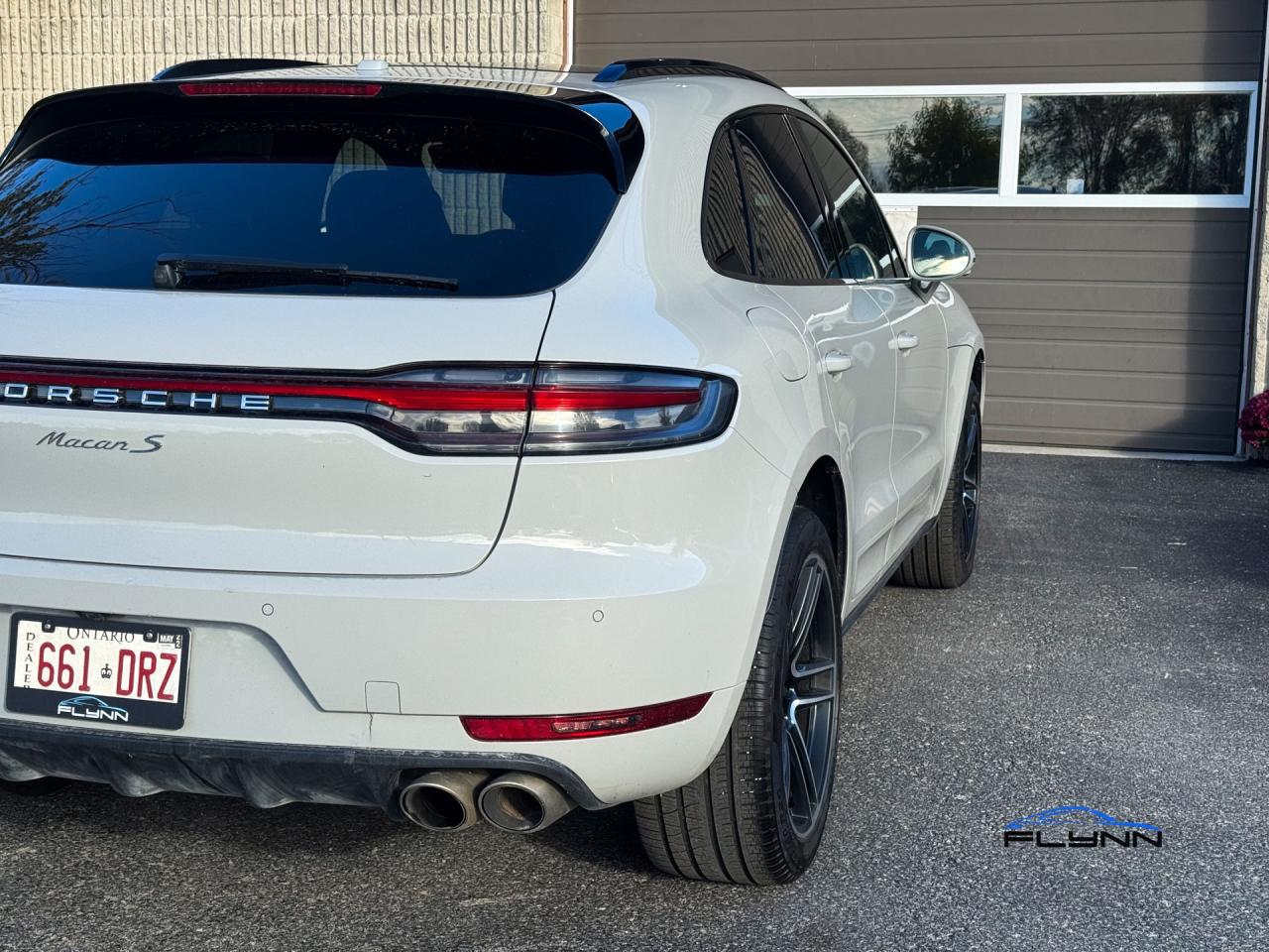 2020 Porsche Macan S CHALK, One Owner, Porsche Ext Warranty! Photo