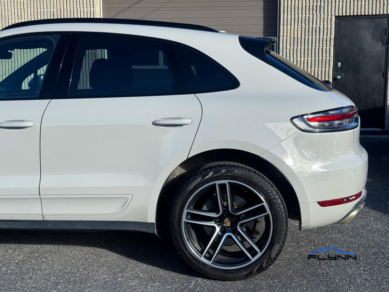 2020 Porsche Macan S CHALK, One Owner, Porsche Ext Warranty! Photo