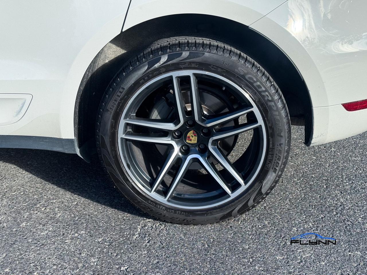 2020 Porsche Macan S CHALK, One Owner, Porsche Ext Warranty! Photo